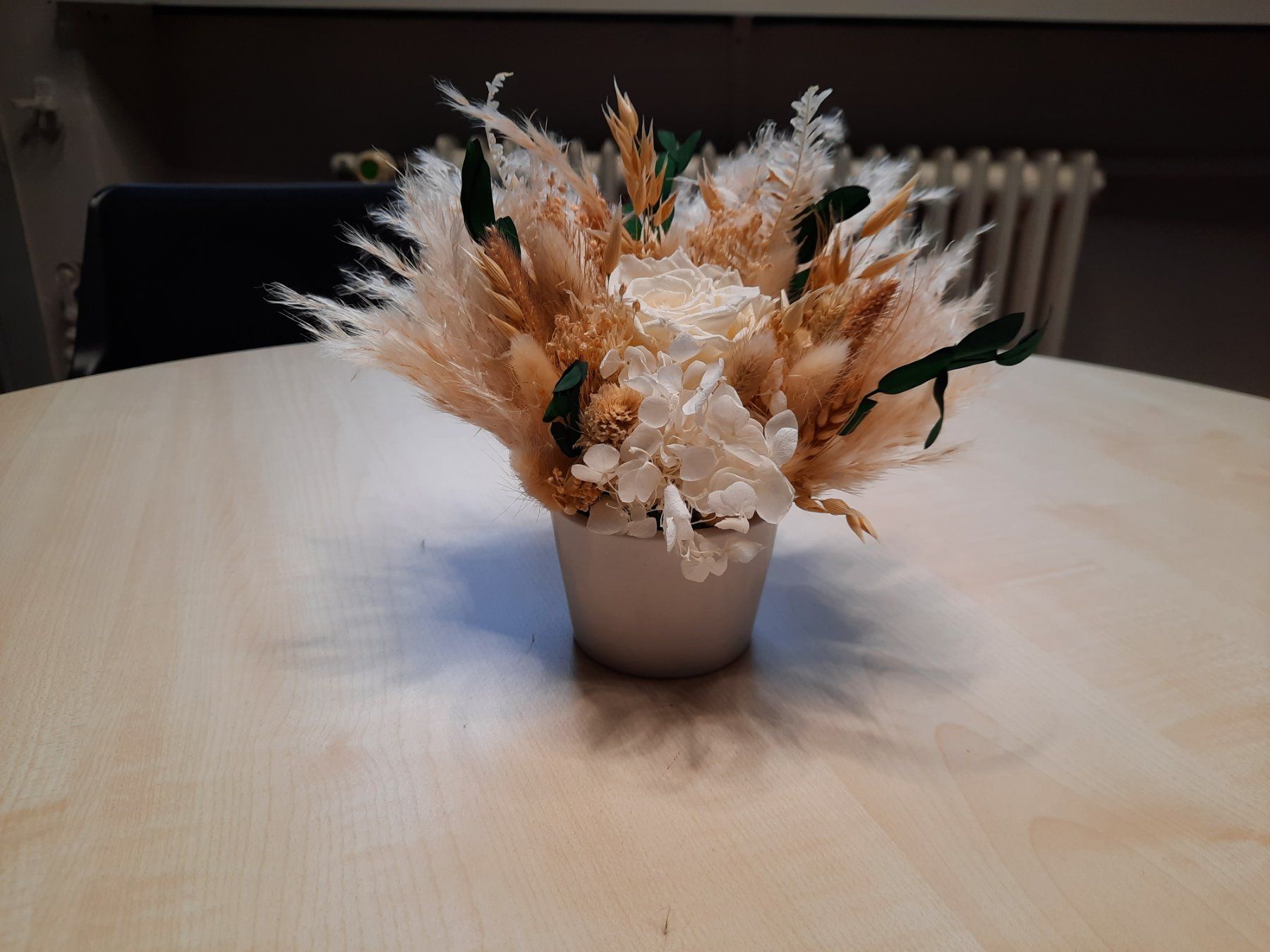 Alle Dekorationen: Trockenblumen mit Übertopf – Gebraucht aus Zürich von ONVA-RE-USE 1