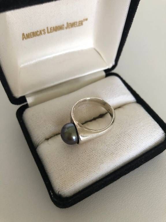Anelli: Sterlingsilberring mit Schwarzer Tahitiperle – Usato da Aarau venduto da HeyLady 2