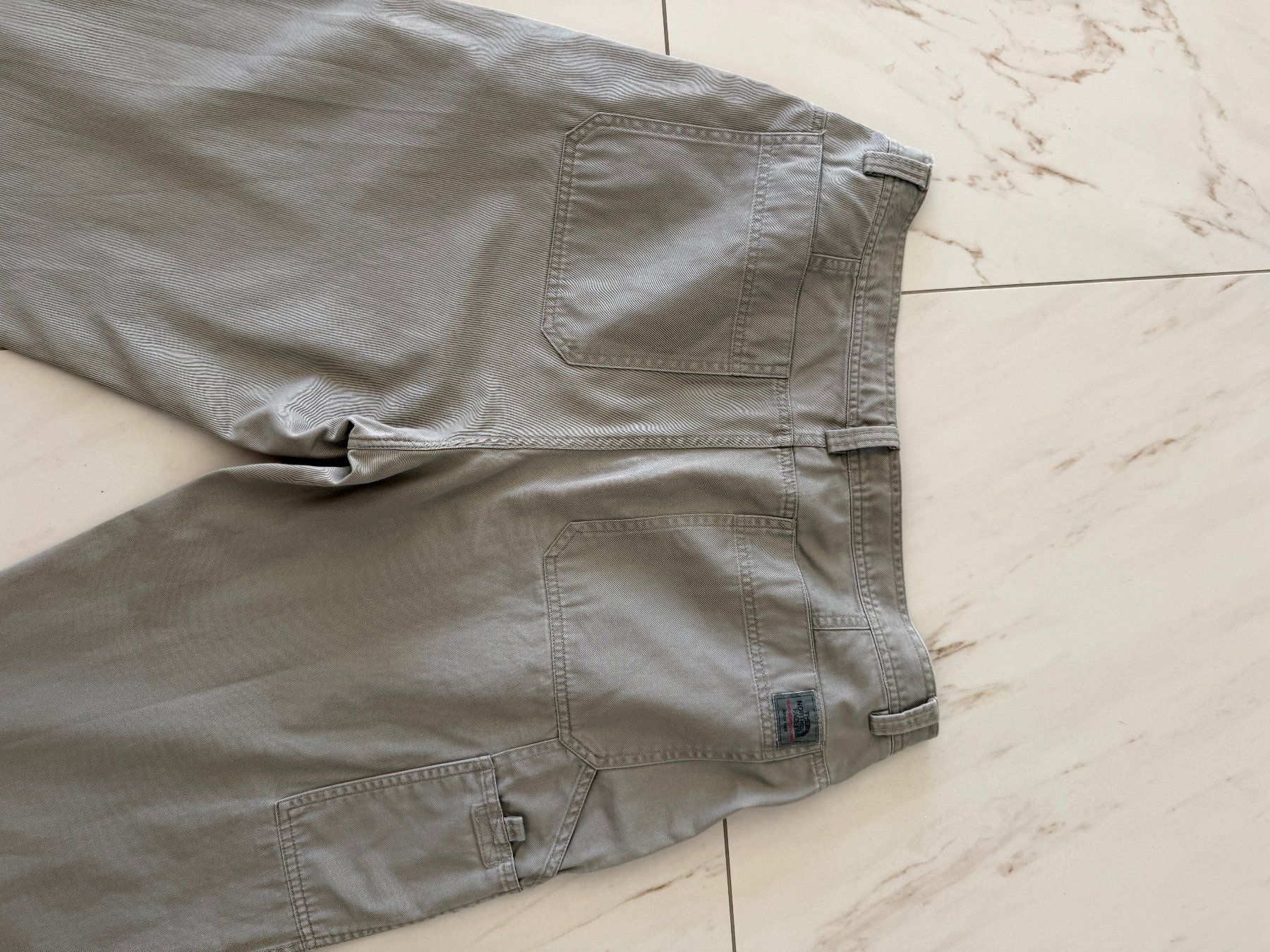 North Face Pantaloni: The North Face Baumwollhosen – Nuovo (secondo la descrizione) da Besazio venduto da fh18 3