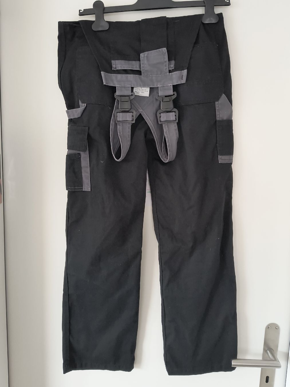 Pantaloni: Arbeitshose / Latzhose Engel Gr. 164 – Usato da Oberweningen venduto da Bumblebee2 1