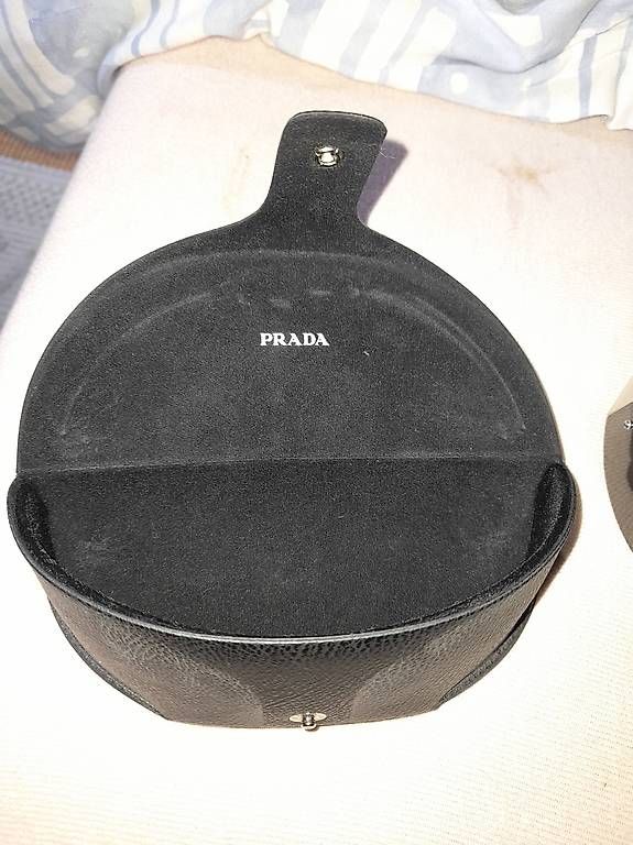 Brillen & Gläser: PRADA Sonnenbrille – Gebraucht aus Corban von mro_bp82