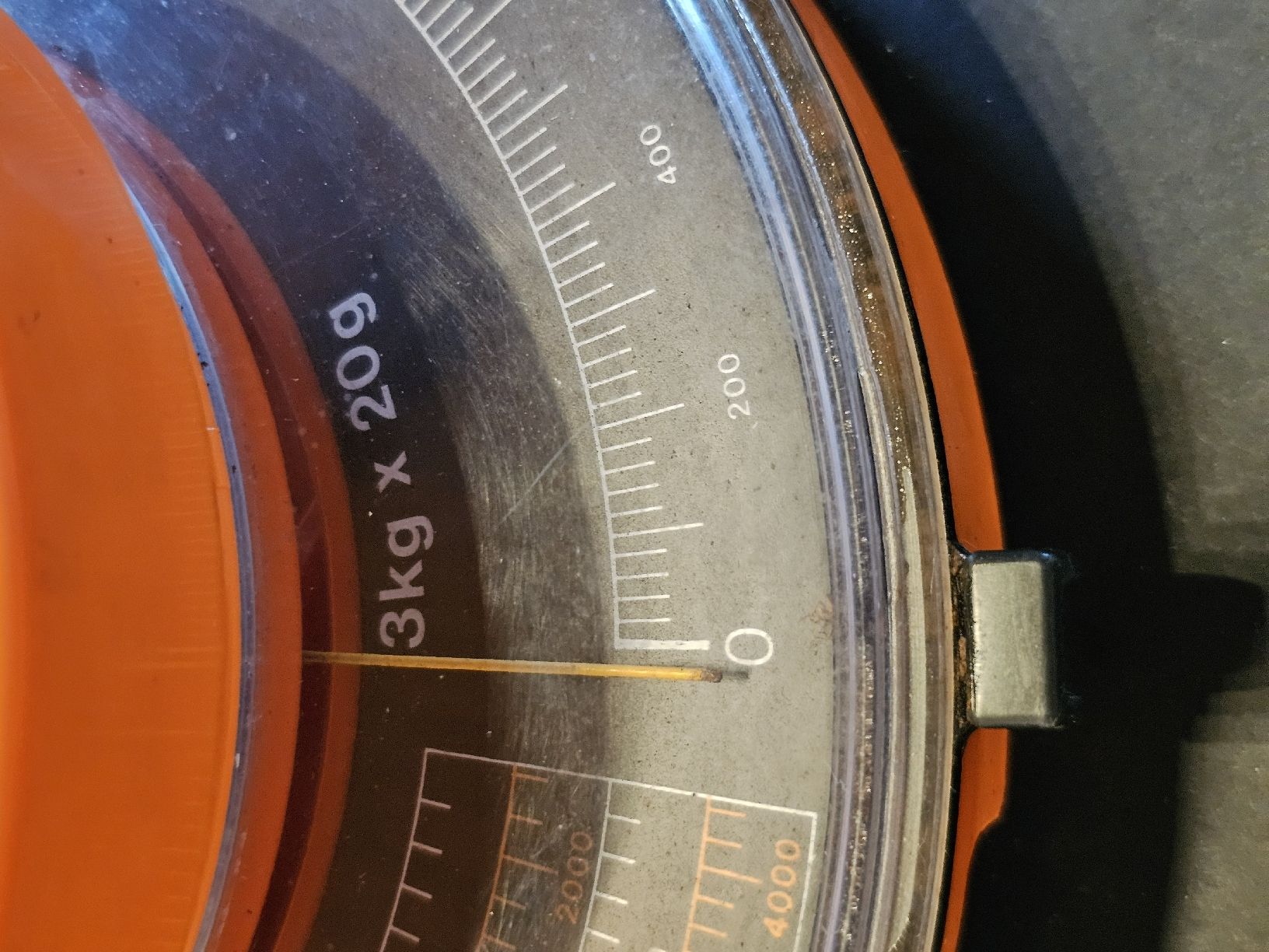 Zyliss Küchenwaagen: Original Zyliss Küchenwaage – Gebraucht aus Meisterschwanden von Hummer21 2