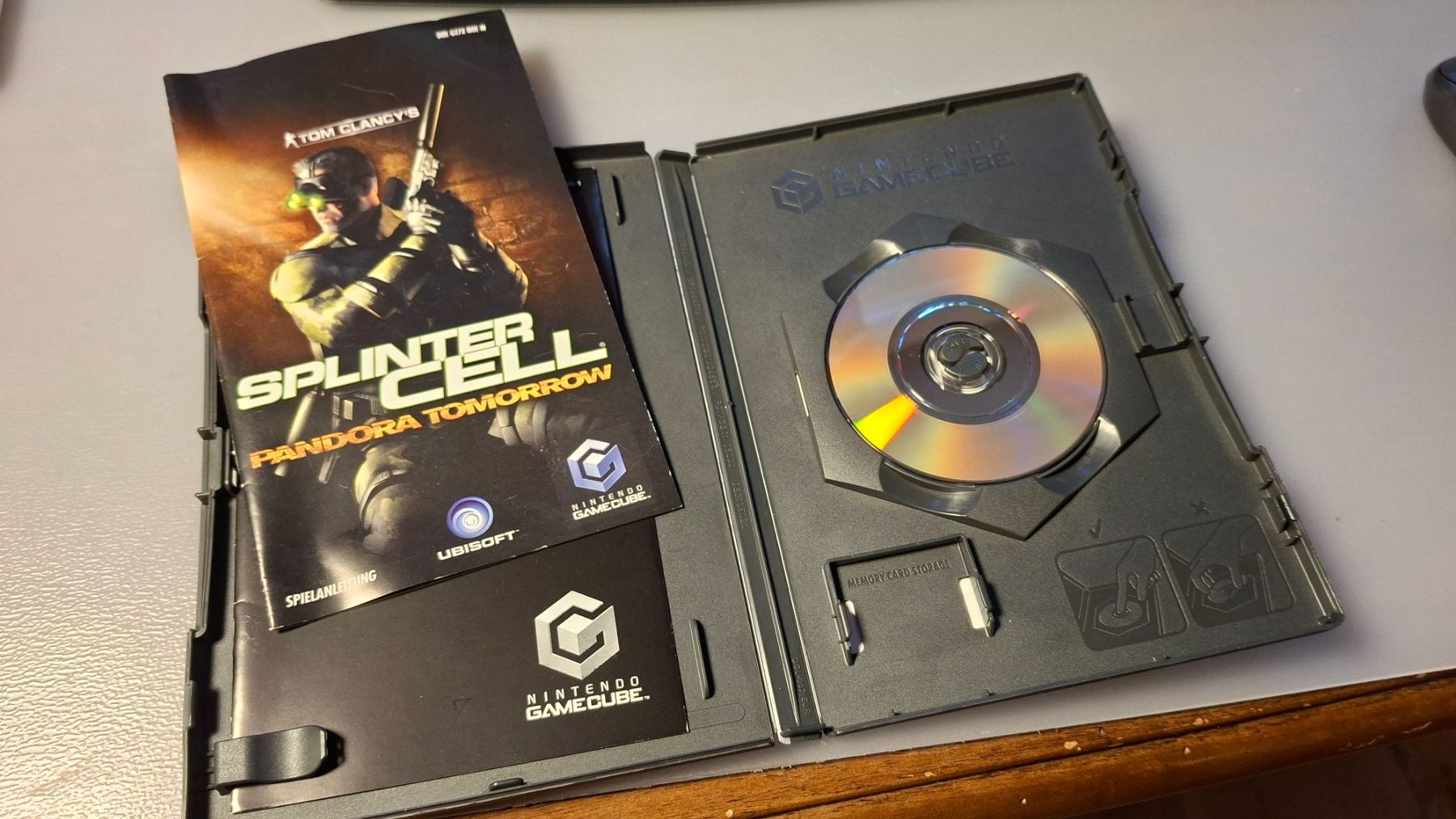 Nintendo Giochi: Splinter Cell Pandora Tomorrow - Nintendo Gamecube – Usato da Bern venduto da ViktorTraveller 2