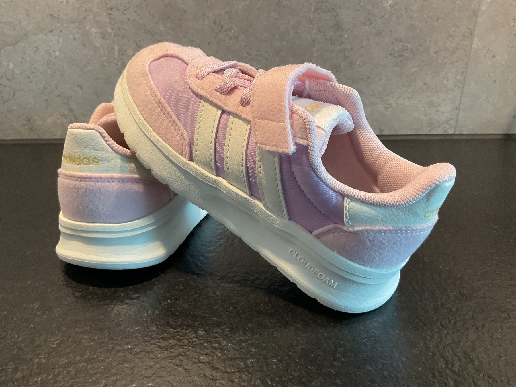 Adidas Scarpe per ragazze: Sneakers Adidas – Usato da Neuchâtel venduto da sta_7qfy 1