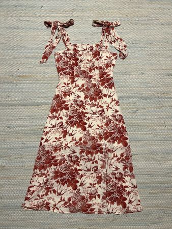 Floral Midi Dress [Wie Reformation]