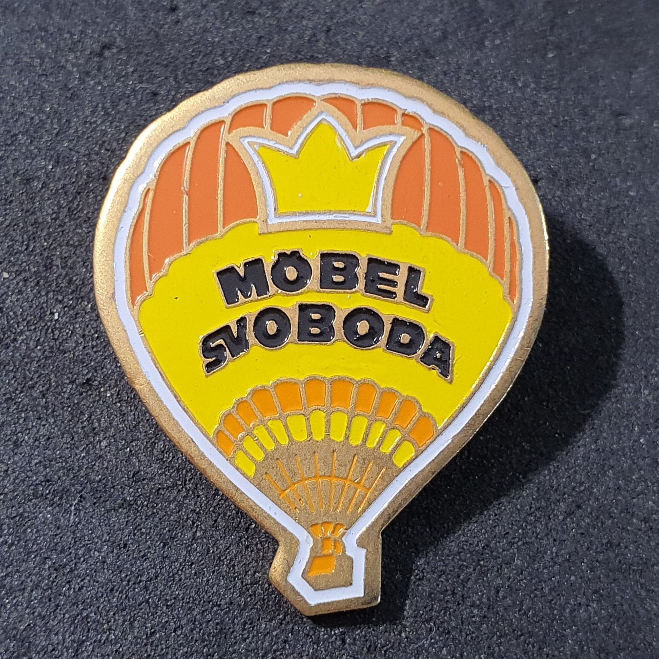 Placchette & Badge: W793 - Pin Ballon Möbel SVOBODA – Usato da Reinach BL venduto da Boston-Verkauf