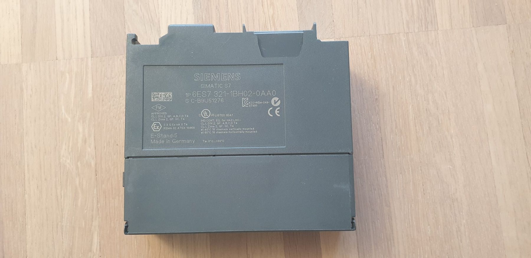 Siemens Elektronikbauteile: Siemens S7-300 DI Modul 16x24VDC – Gebraucht aus Rapperswil BE von SF-15 1
