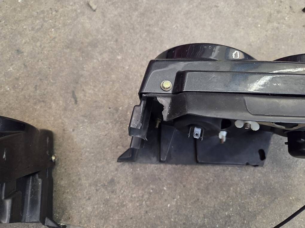 Fari: Opel Kadett gsi Doppelscheinwerfer – Usato da Gossau SG venduto da Z20let 2