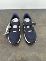 Adidas  Run Turnschuh Gr. 34 orgiginalverpackt