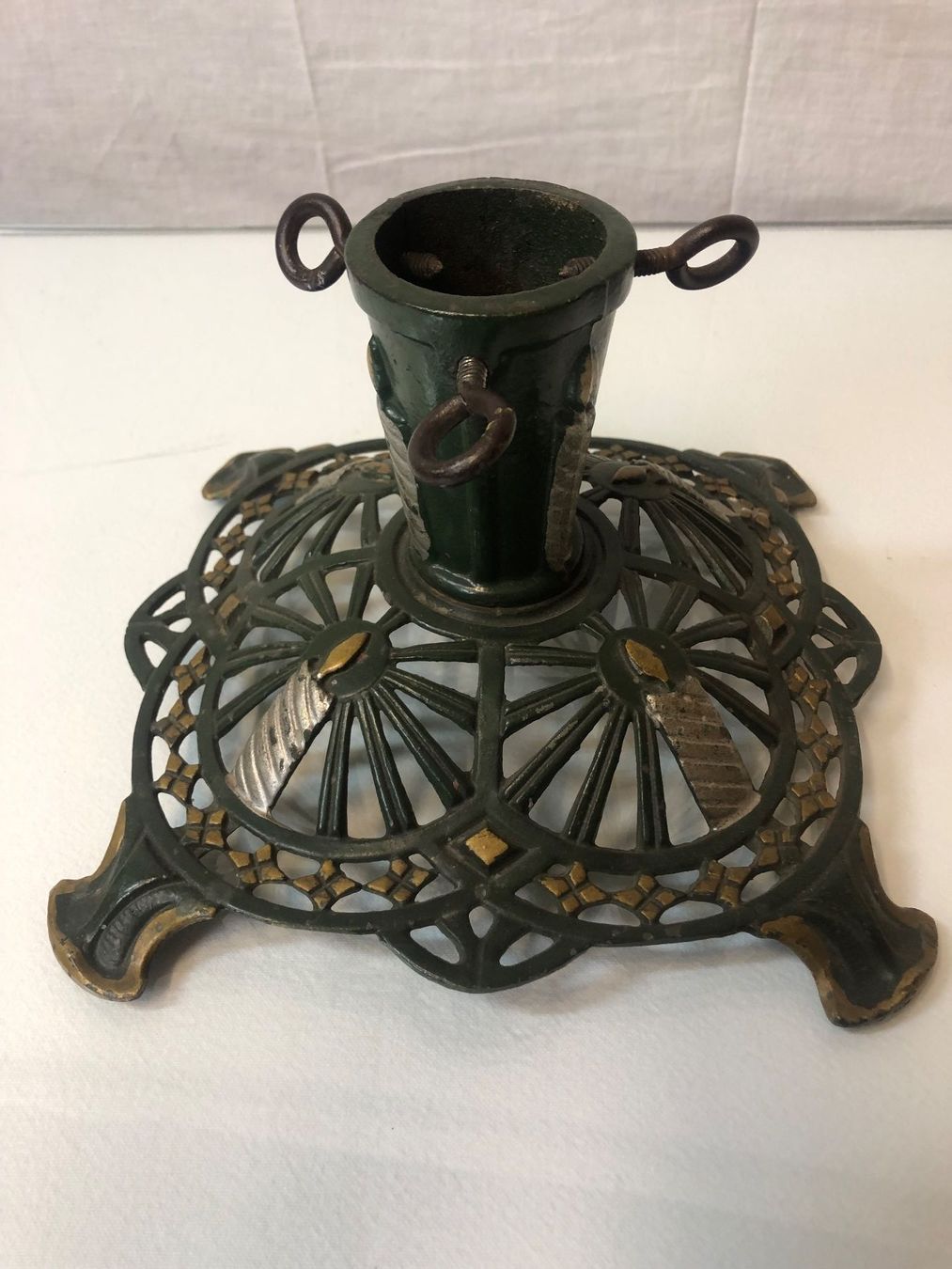 Basi per albero di Natale: Alter Christbaumständer aus Metall 22x22x14cm – Usato da Brunnen venduto da Allerwaren 5
