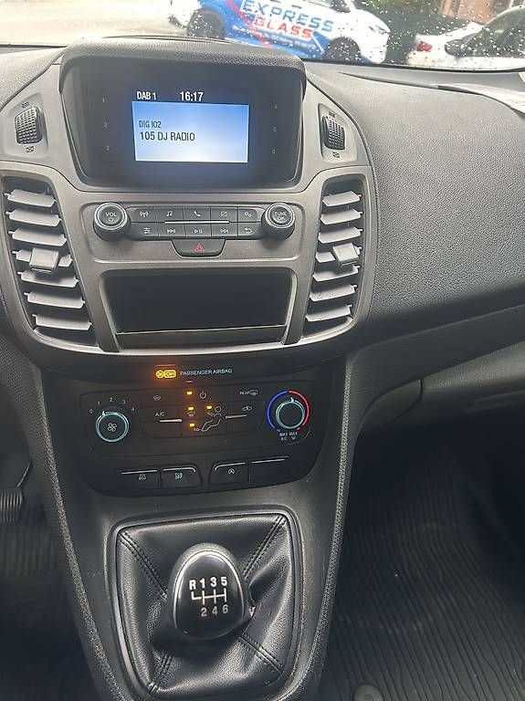 Nutzfahrzeuge: Ford Transit  – Gebraucht aus Balerna von exp_55ly 7