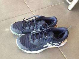 Chaussures Asics 39 neuves