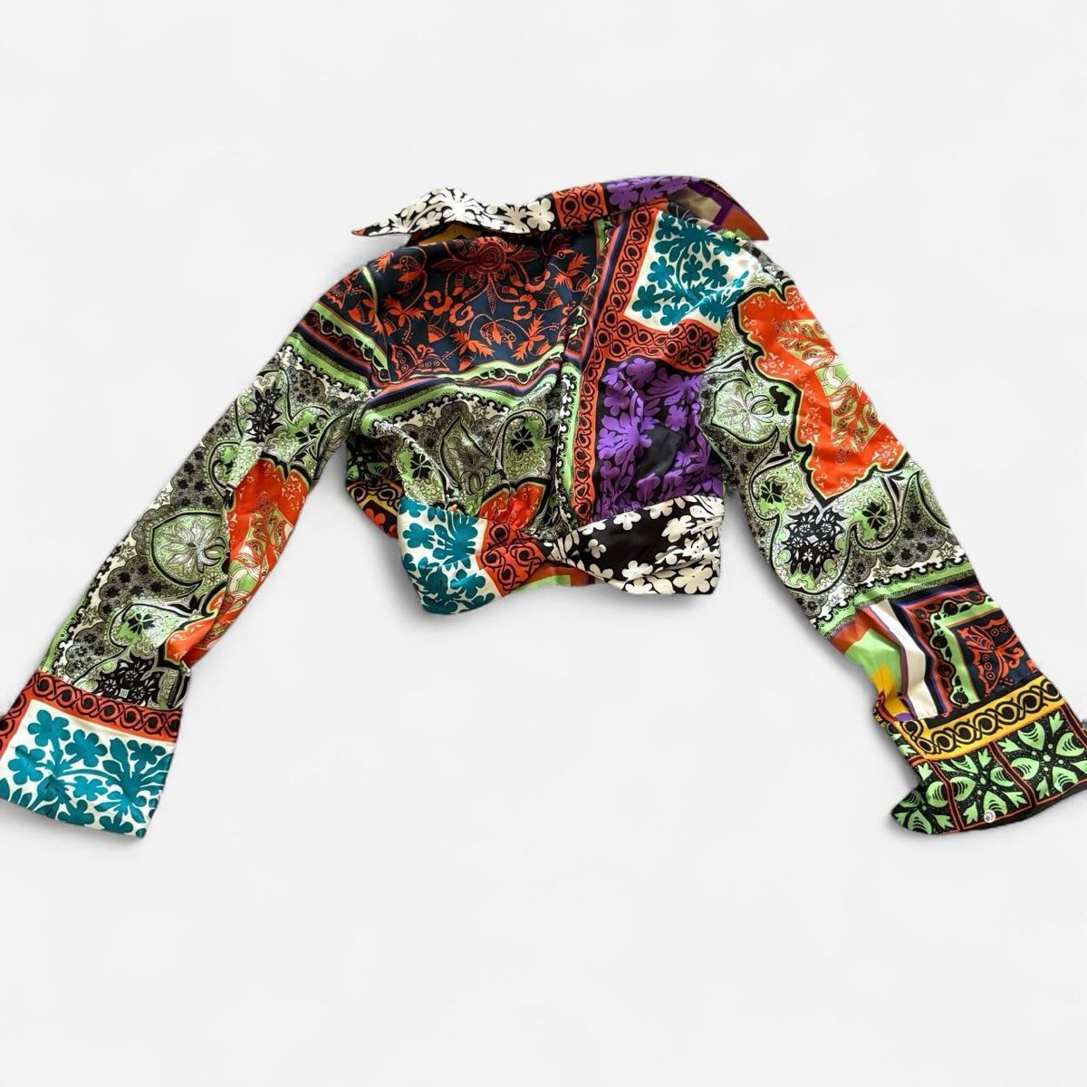 Zara Blusen: Zara Crop Shirt patterned multi-colored  – Neu und originalverpackt aus Basel von 1moonstar 4