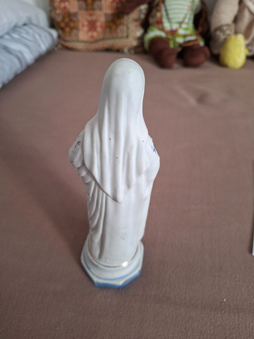 Statuette: Marienfigur bemalt mit Goldrand gebraucht – Usato da Ehrendingen venduto da CHMEX 3