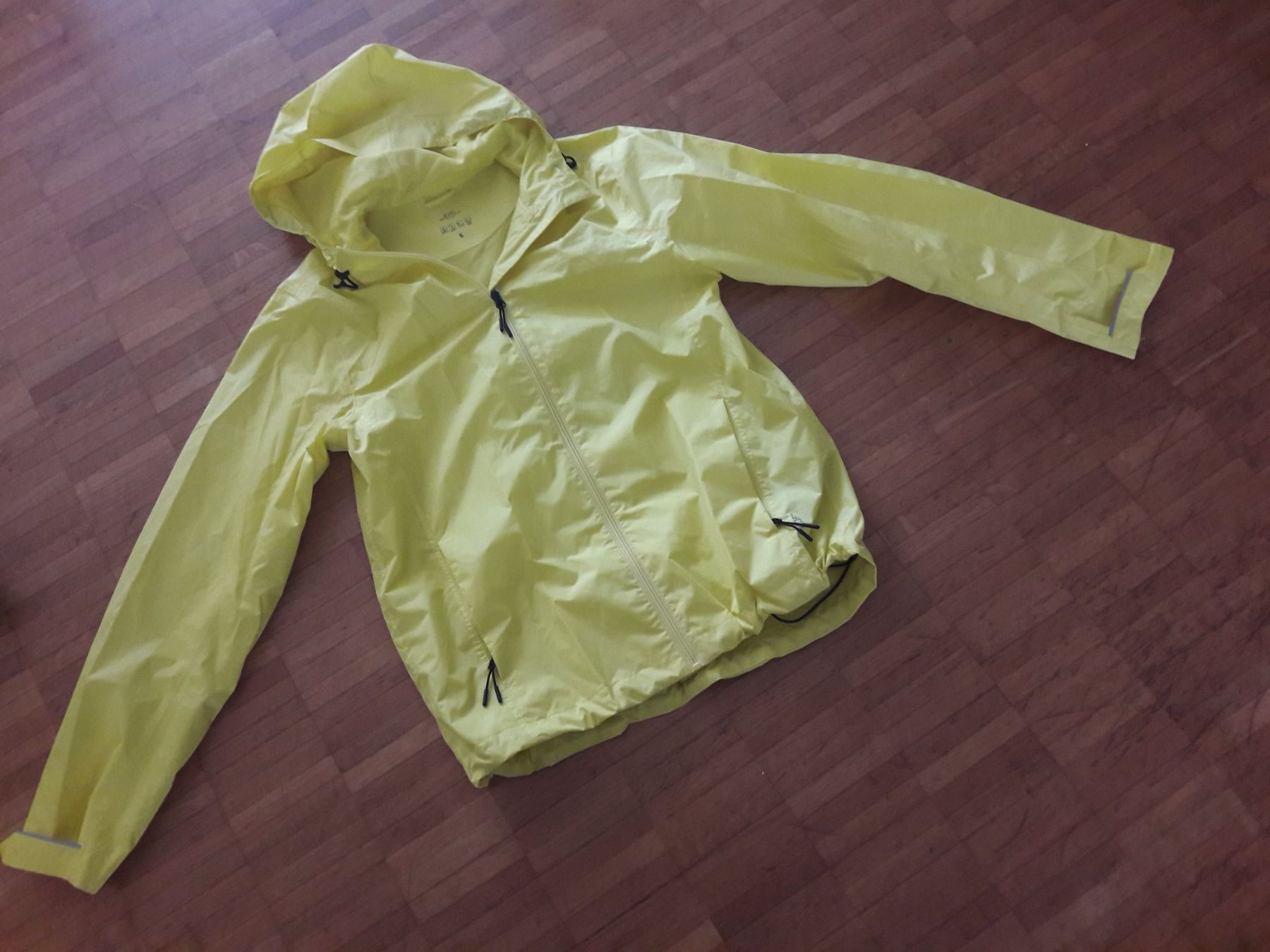 Tchibo Giacche: REGENJACKE - GELB - TCHIBO - NW S/M – Nuovo (secondo la descrizione) da Luzern venduto da miocarobabbonetoscan 1
