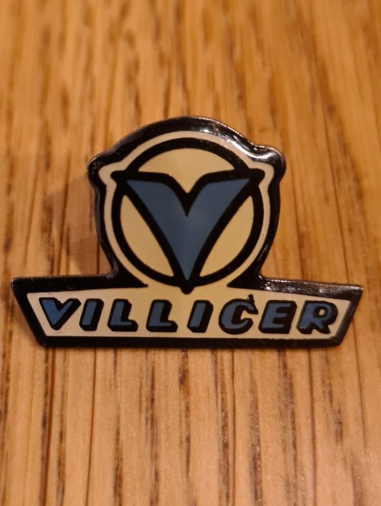 Placchette & Badge: Pin, Villiger – Usato da Winkel venduto da Heuresis
