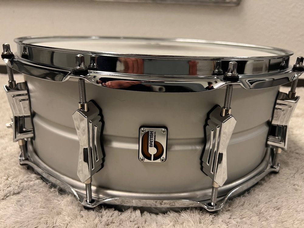 British Drum Co. 'Aviator' 14" x 5’5“ Aluminium Snare Drum Kaufen auf