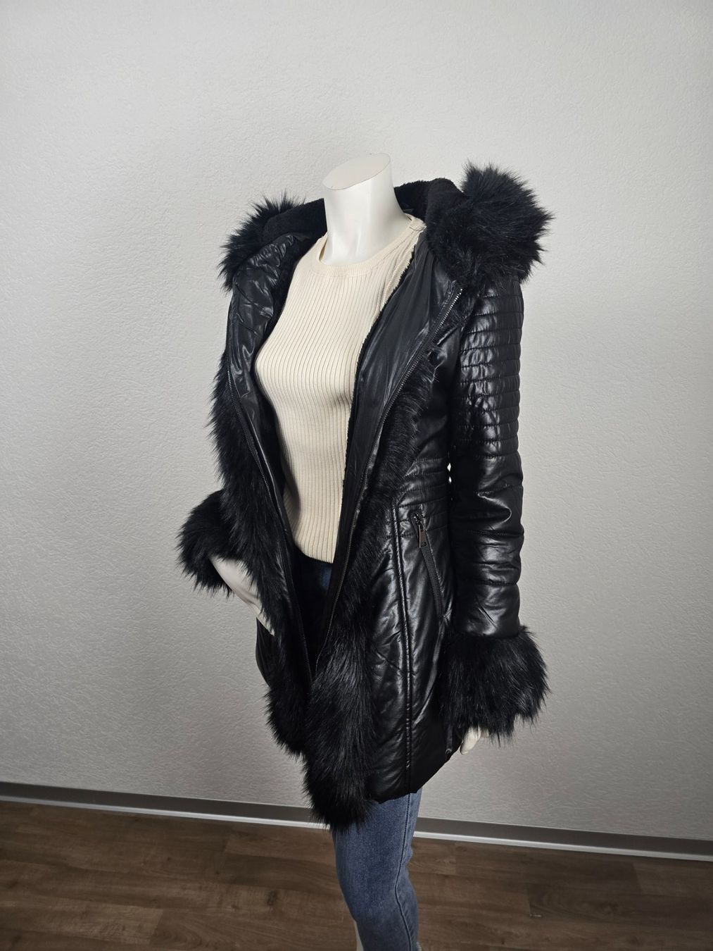 Cappotti: Manteau noir T-M – Nuovo (secondo la descrizione) da Les Verrières venduto da kitel79 7