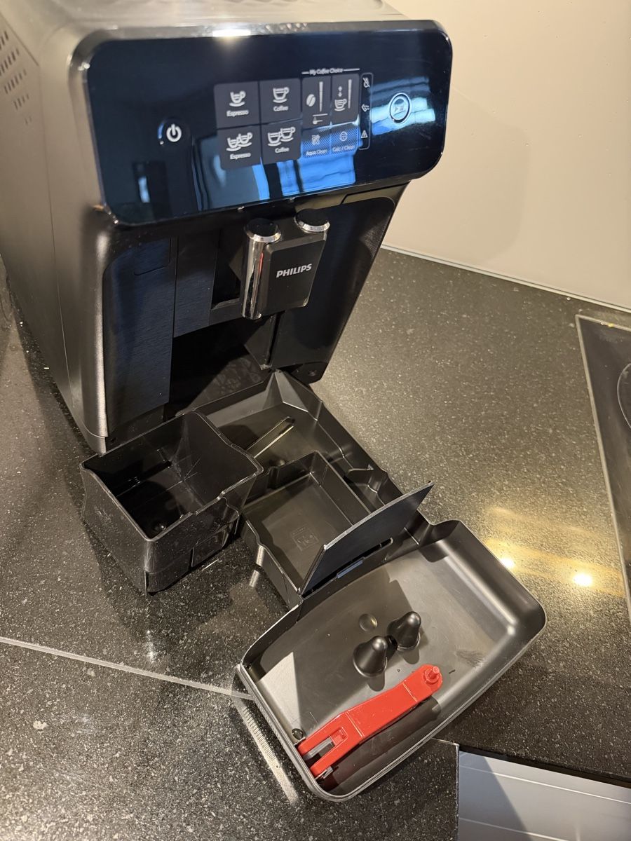Philips Macchine per caffè & Macchine per espresso: Philips Kaffeevollautomat Series 1200 – Usato da Walchwil venduto da lion1366 3