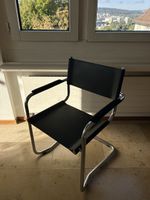 5 schwarze Freischwinger-Stühle