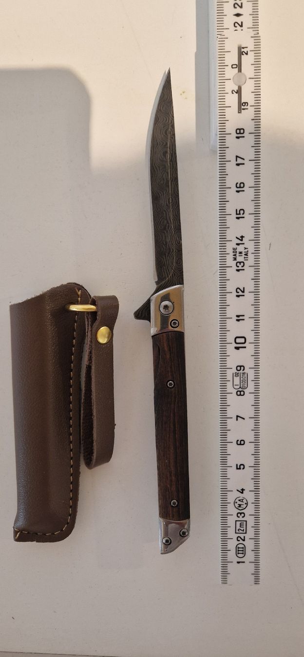 Accessoires: damast camping knife – Neuf (Voir description) à Burgdorf par maj_swz8