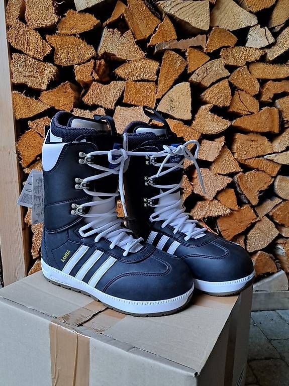 Scarpe da uomo: Adidas Samba SB Boots gr. 44 US 10 – Usato da Ruswil venduto da 81c_tx98
