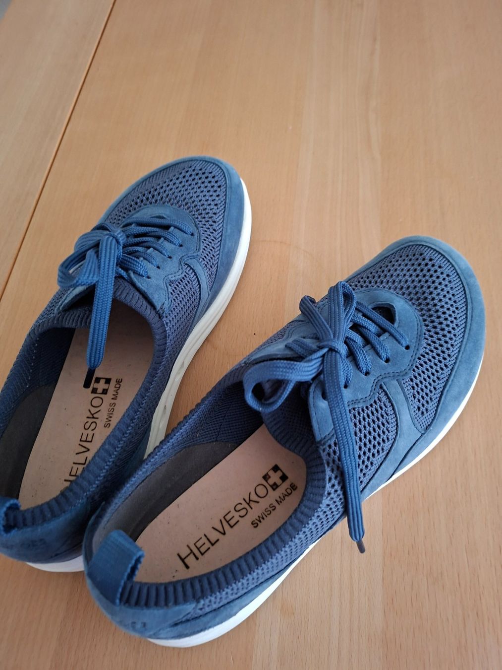 Helvesko Scarpe da uomo: Helvesko Sneaker, Gr. 41 neuwertig – Nuovo (secondo la descrizione) da Oftringen venduto da Kasimir2007