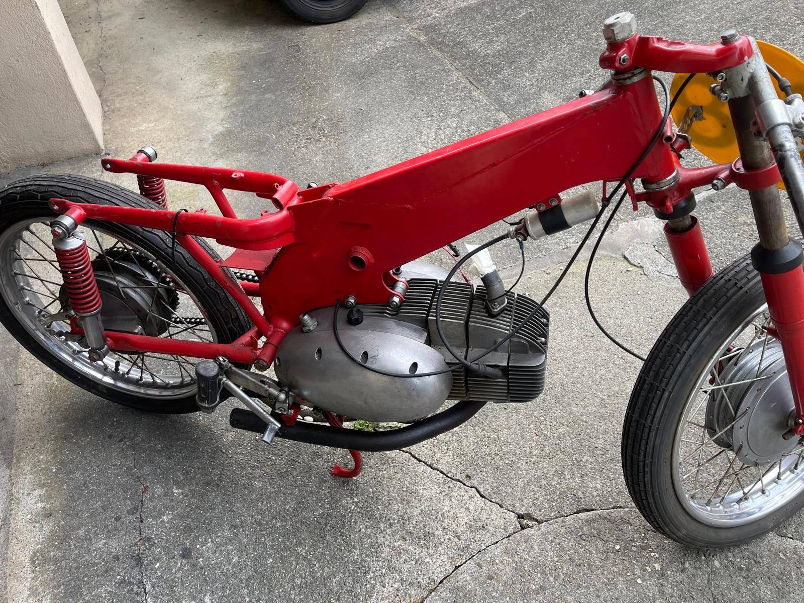 Benelli Strada: Benelli 125 – Usato da Gränichen venduto da nicolo62 4