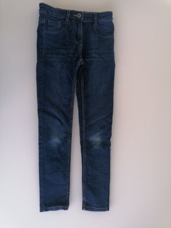 Guter Zust: Girl Jeans 140 (enger Schnitt)