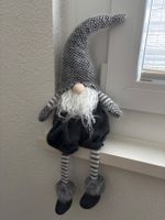 Süsser Sitz Wichtel Tomte "Alfred" grau/hellgrau/weiss - Neu