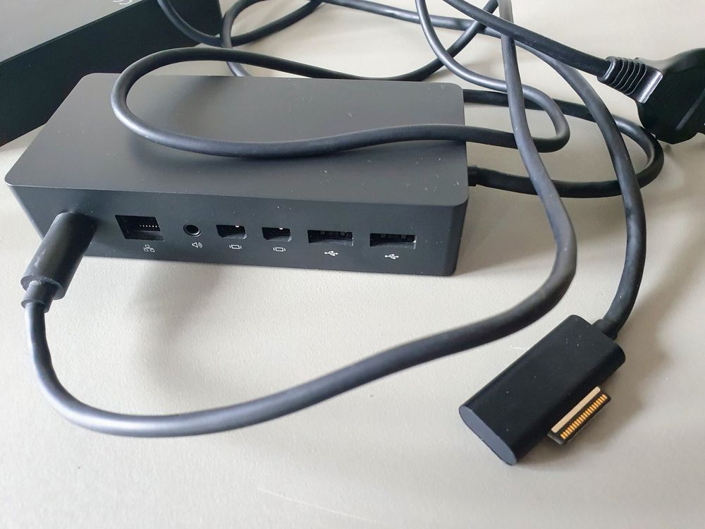 Microsoft Surface Dock (Mini DisplayPort, 95W, USB Typ A) Kaufen auf