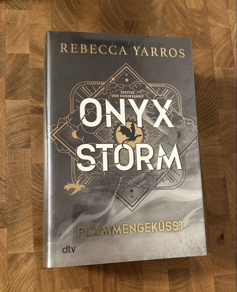 Bücher: Fourth Wing & Onyx Storm – Neu (gemäss Beschreibung) aus Bremgarten b. Bern von ilonarebekka 1