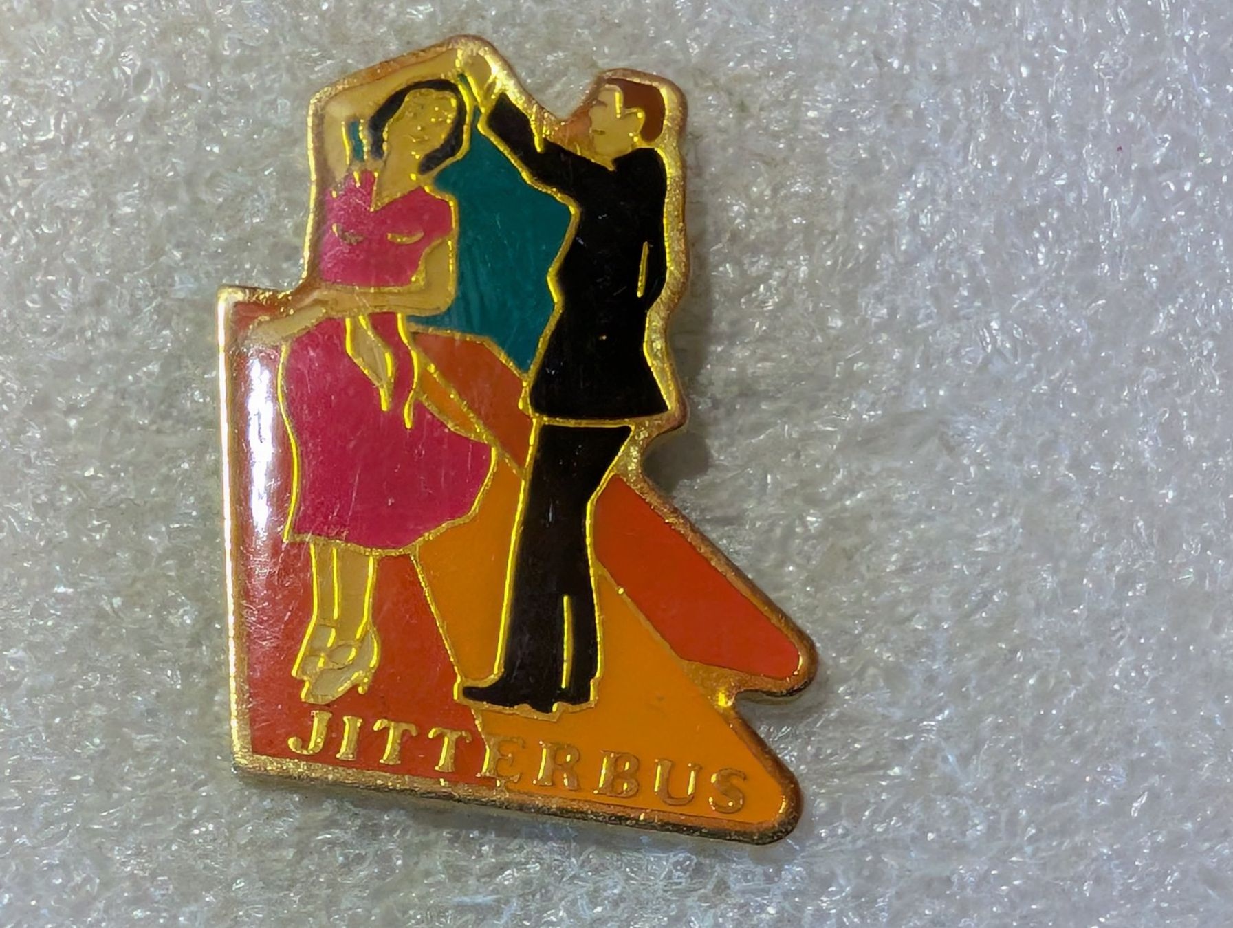 Plaketten & Abzeichen: Ansteckpin 181: Jitterbus – Gebraucht aus Oppligen von Pin-Fall-Shop