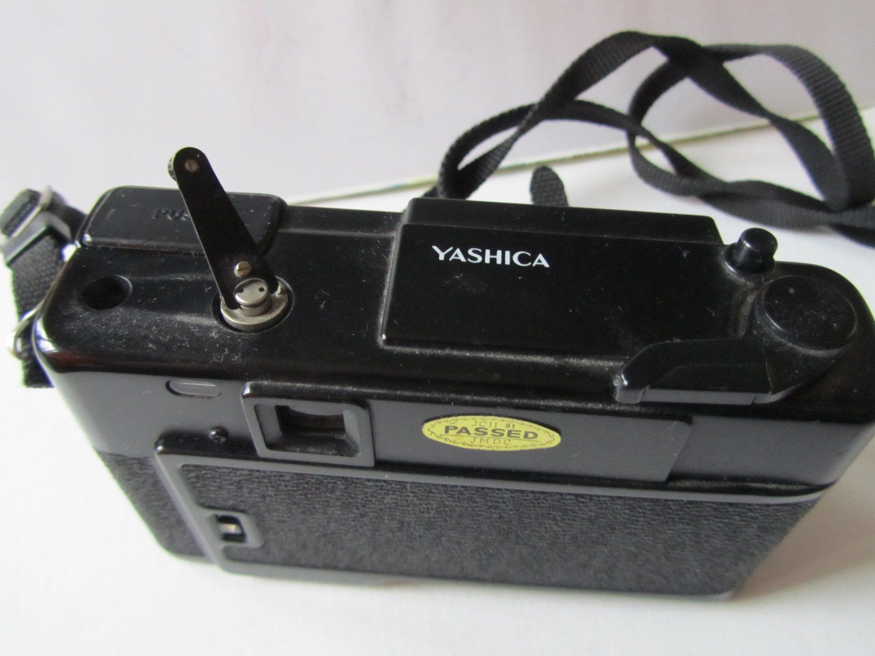 Yashica Fotocamera: Yashica Auto Focus 38mm Kompaktkamera - 1978 bis 1981 – Usato da Weiningen ZH venduto da dietsch57 4
