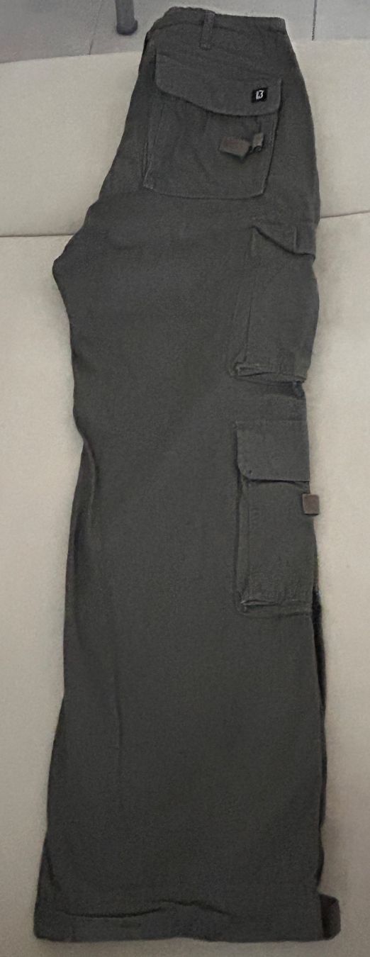 Pantaloni: Brandit Cargohose Olivgrün – Usato da Freienbach venduto da mar_rvc6 1
