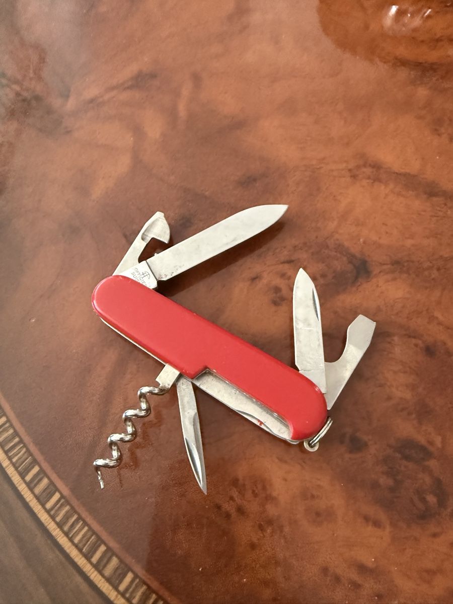 Victorinox Taschenmesser: 2 Victorinox  – Gebraucht aus Pratteln von belita03 8