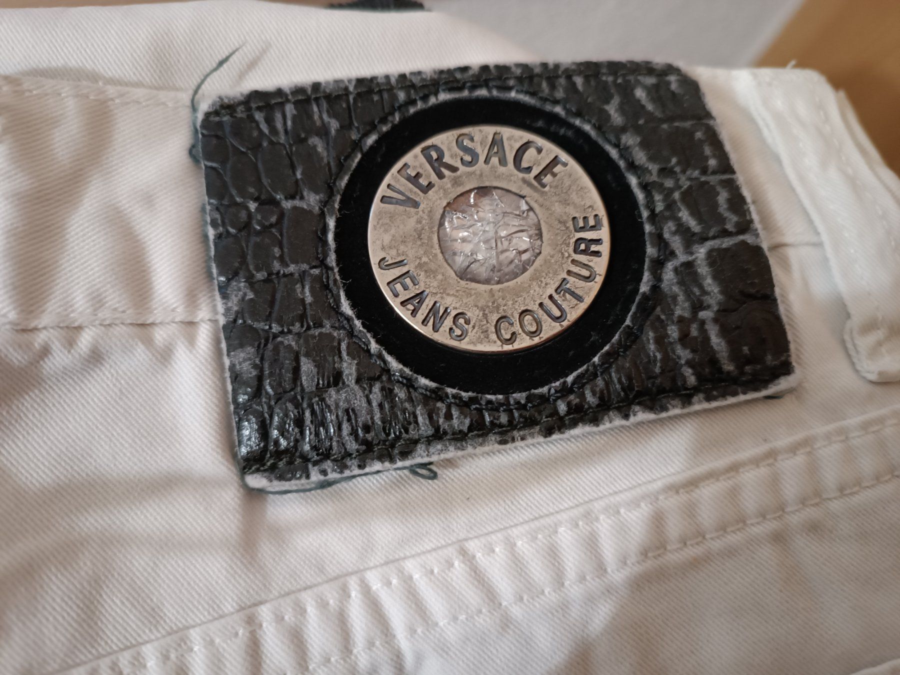Versace Jeans: Jeans Versace blanc 36 – Usato da Leytron venduto da SoniaGreen 3