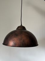 Zwei Lampen, Metallschirm, ideal über Esstisch, Kupferfarbe
