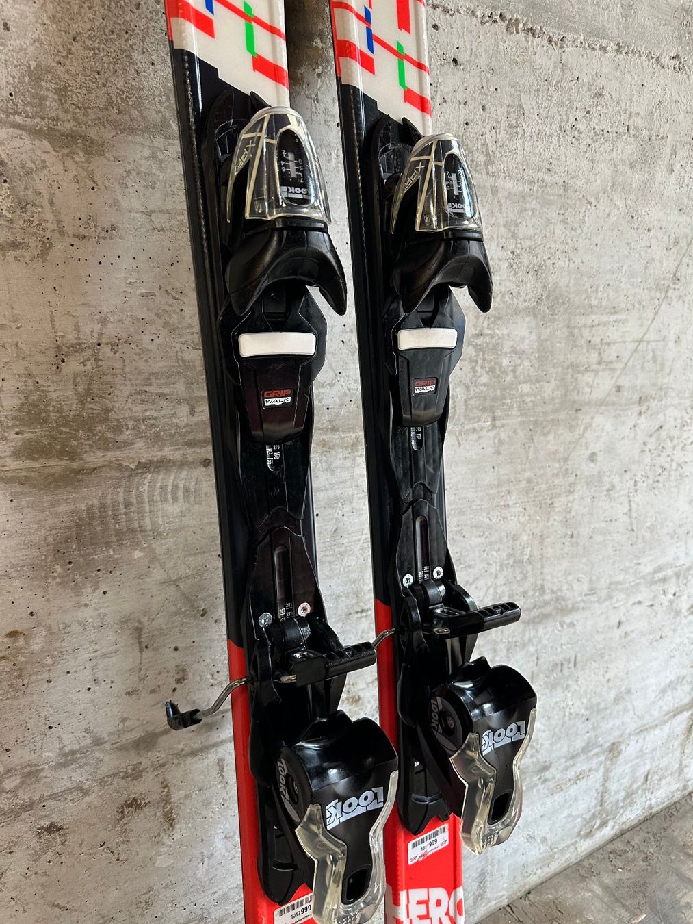Fischer Sci: Rossignol Hero Kinderski 130cm Top – Usato da Emmenbrücke venduto da karkarkar 2