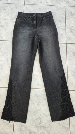Schicke Damen Jeans schwarz, Grösse 38 mit Applikation