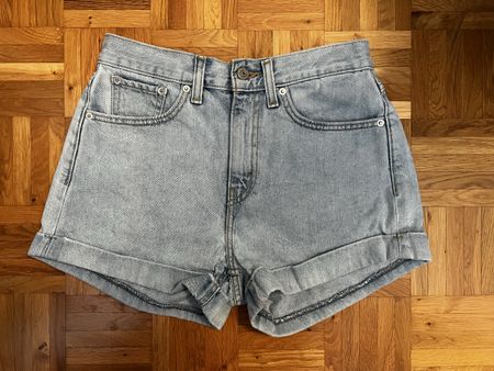 Levi's Premium Shorts Damen Grösse 27