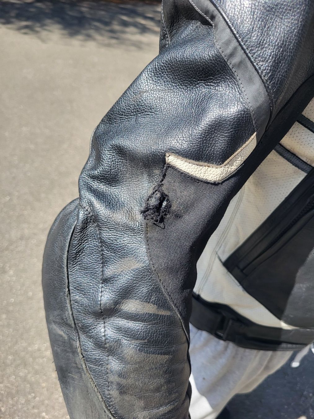 Giacche: Leather jacket IXS with inner vest for colder days – Usato da Wallisellen venduto da ire_z2yn 4