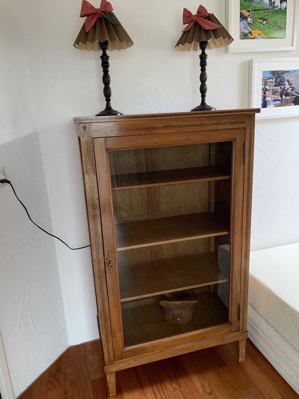 Vetrine: Biedermeier Vitrine - Kirschholz – Usato da Wohlen AG venduto da samoali 6