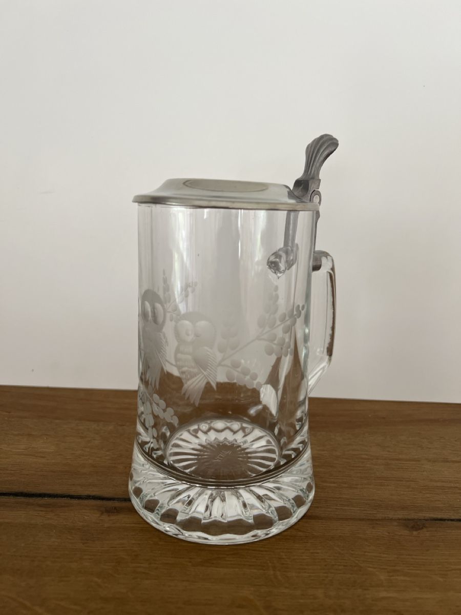 Gläser: Bierkrug Glas mit Zinndeckel und Eulen Gravur – Neu (gemäss Beschreibung) aus Altdorf UR von JanAil