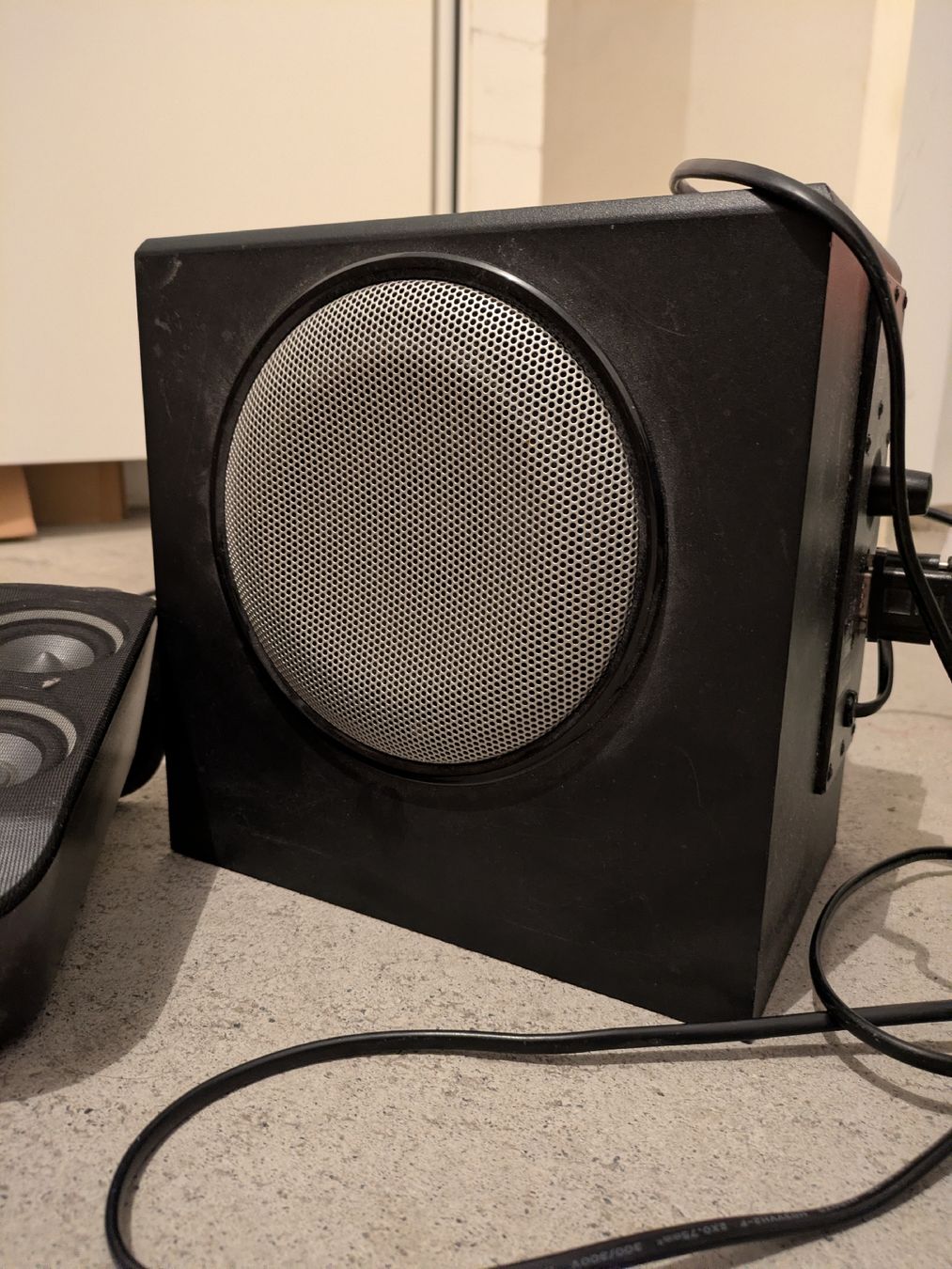 Logitech Casse acustiche: Logitech X-230 Musik Boxen – Usato da Schüpfheim venduto da opaca666 4
