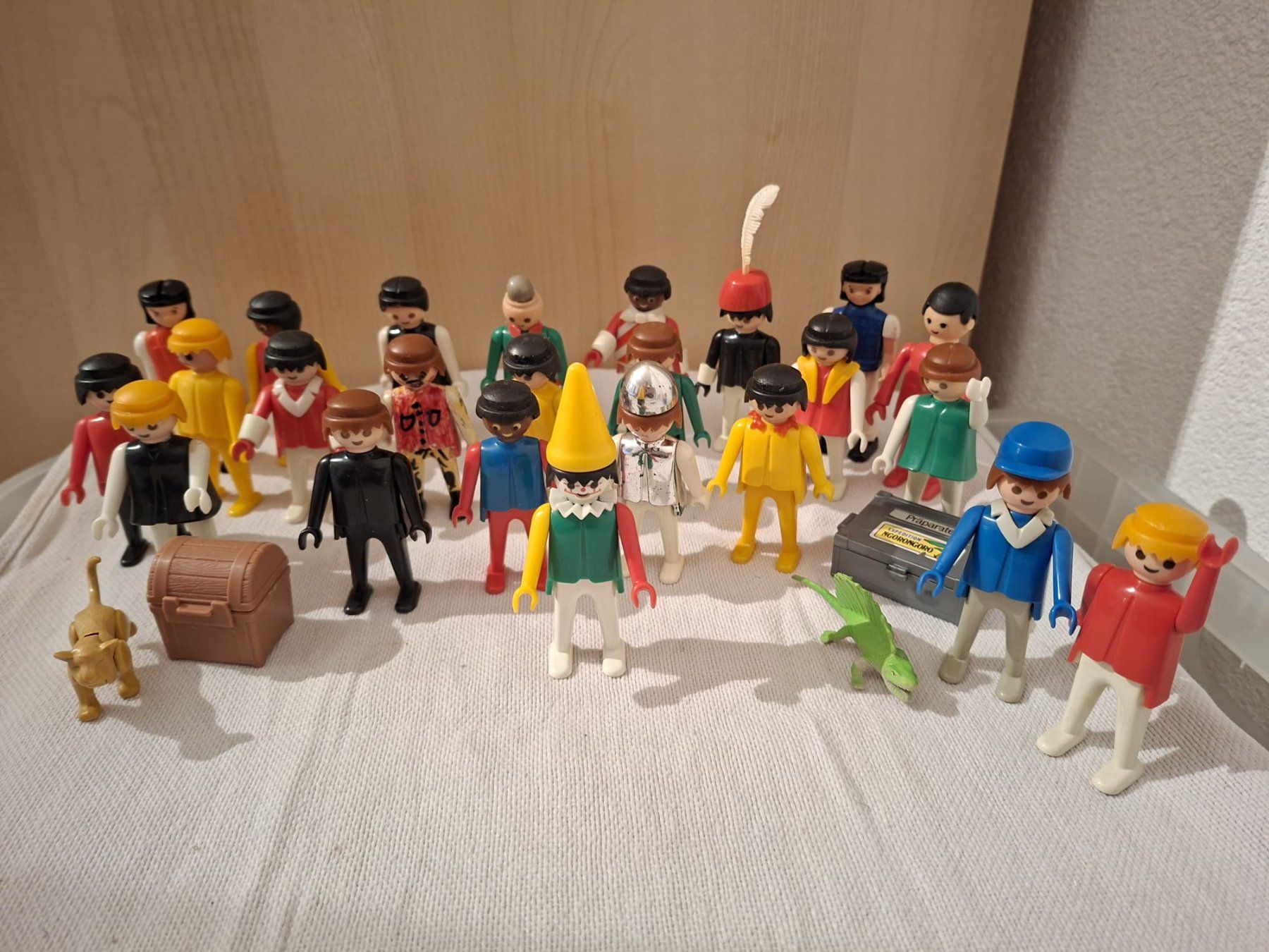 Playmobil Spielzeuge: Diverse Playmobilfiguten – Gebraucht aus Weiningen ZH von nic--ole 1