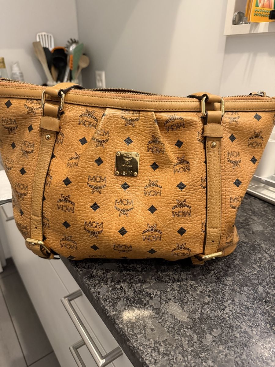 Mcm Taschen für Damen: MCM shopper tasche – Gebraucht aus Allschwil von fig_rs5d