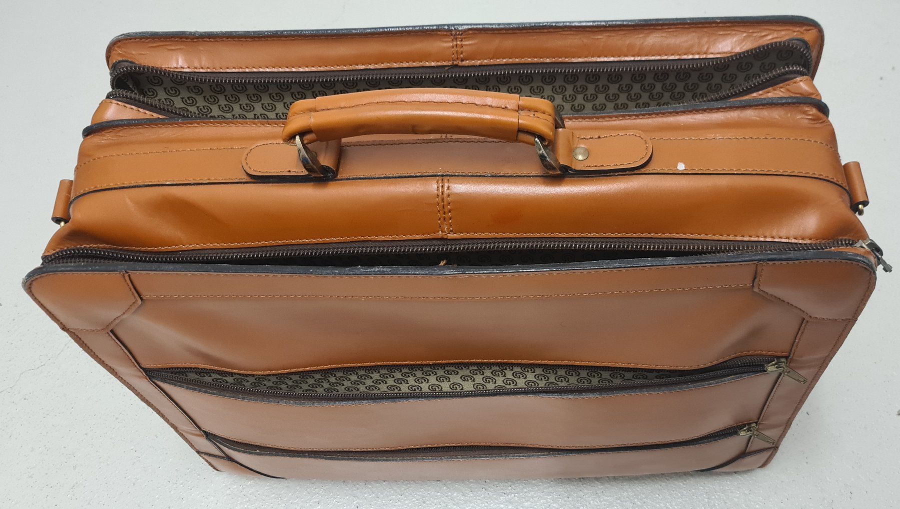 Valigie & Borse: Aktentasche Leder – Usato da Islikon venduto da EFH651 4