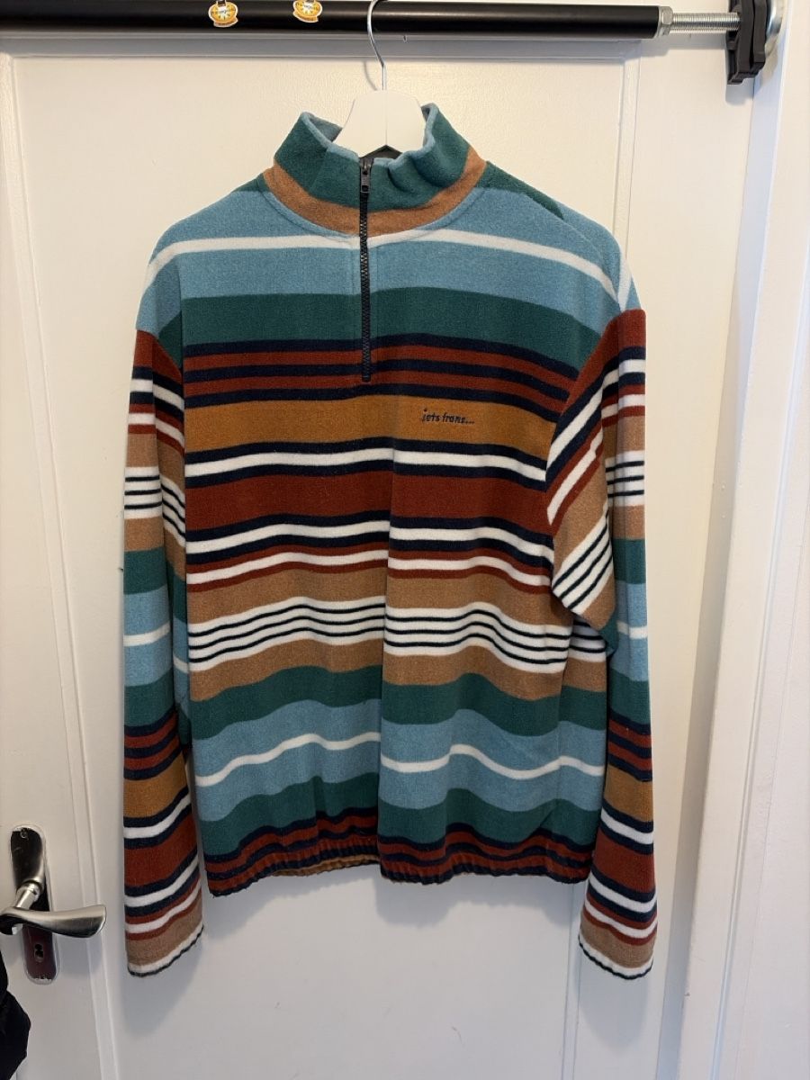 Urban Outfitters Pullover & Sweatshirts: Quarter zip – Gebraucht aus Chavannes-Renens von jtaram