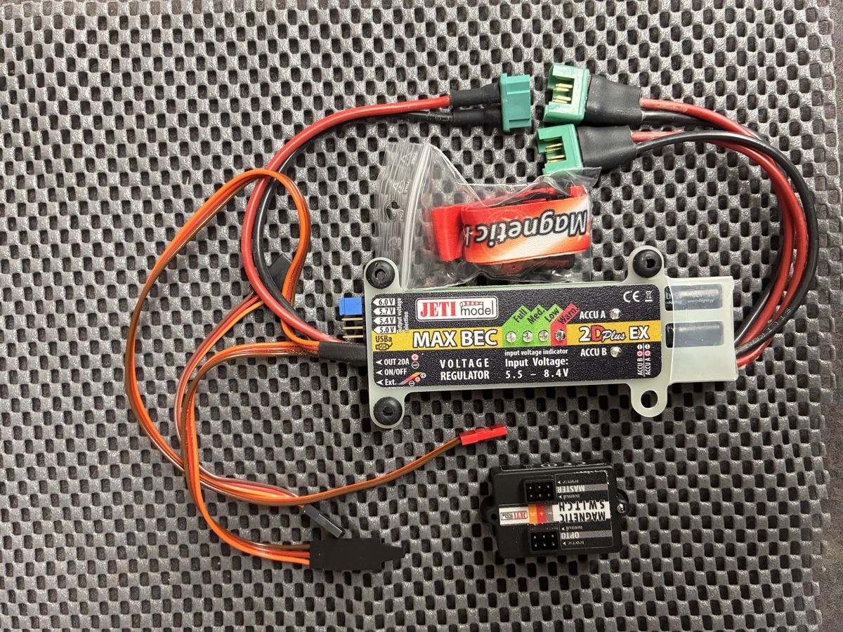 Jeti RC Kits de montage: Jeti Model Max BEC 2D Plus EX regolatore usato – D'occasion à Morbio Inferiore par Frio76